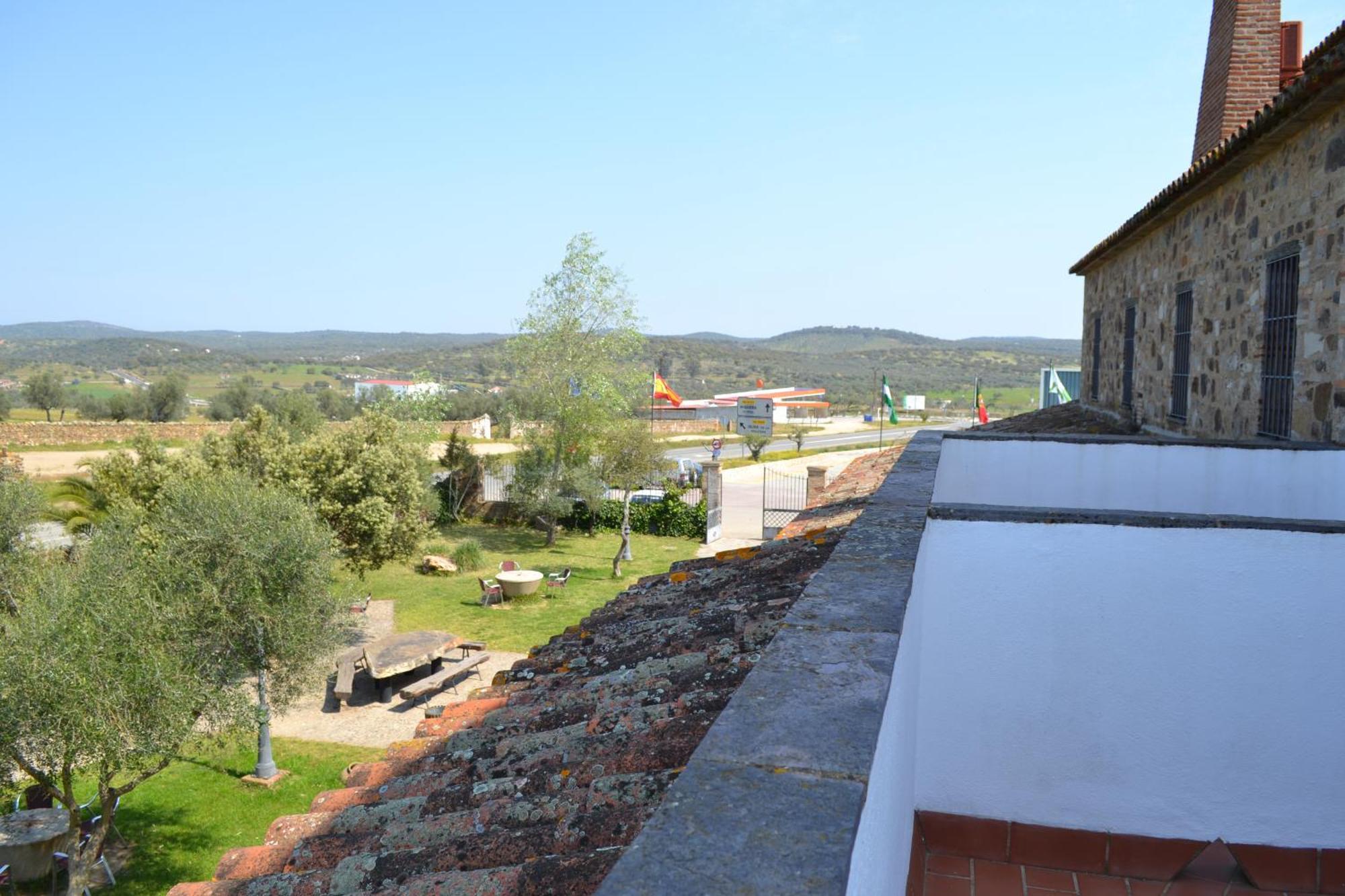 Rincon Del Abade Hotel Encinasola Szoba fotó